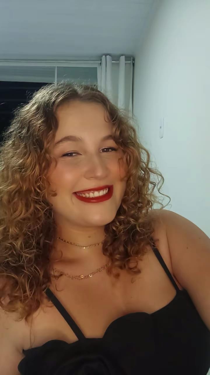 Janderleia Oliveira Ferreira